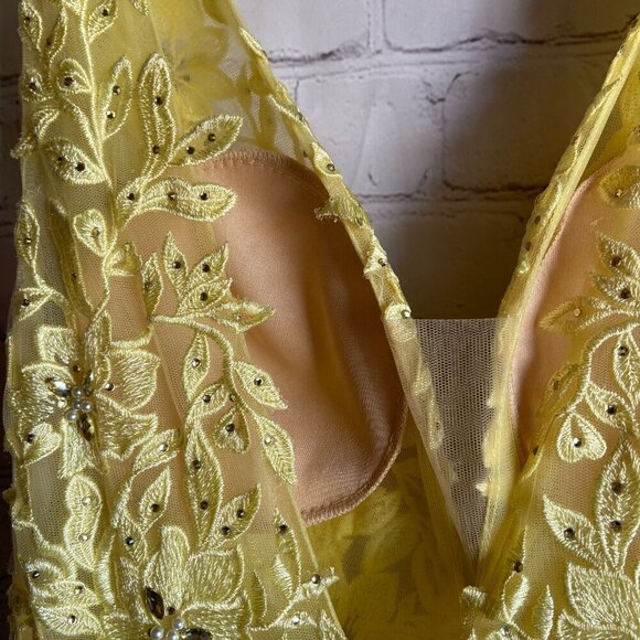 **Prom** Ellie Wilde Bedazzled Deep V-neck Satin A-line Gown - Picture 6 of 8